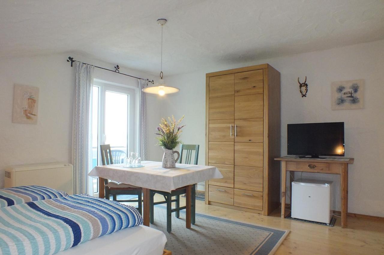 Haus Chiemseeblick Hotel Grabenstätt Kültér fotó